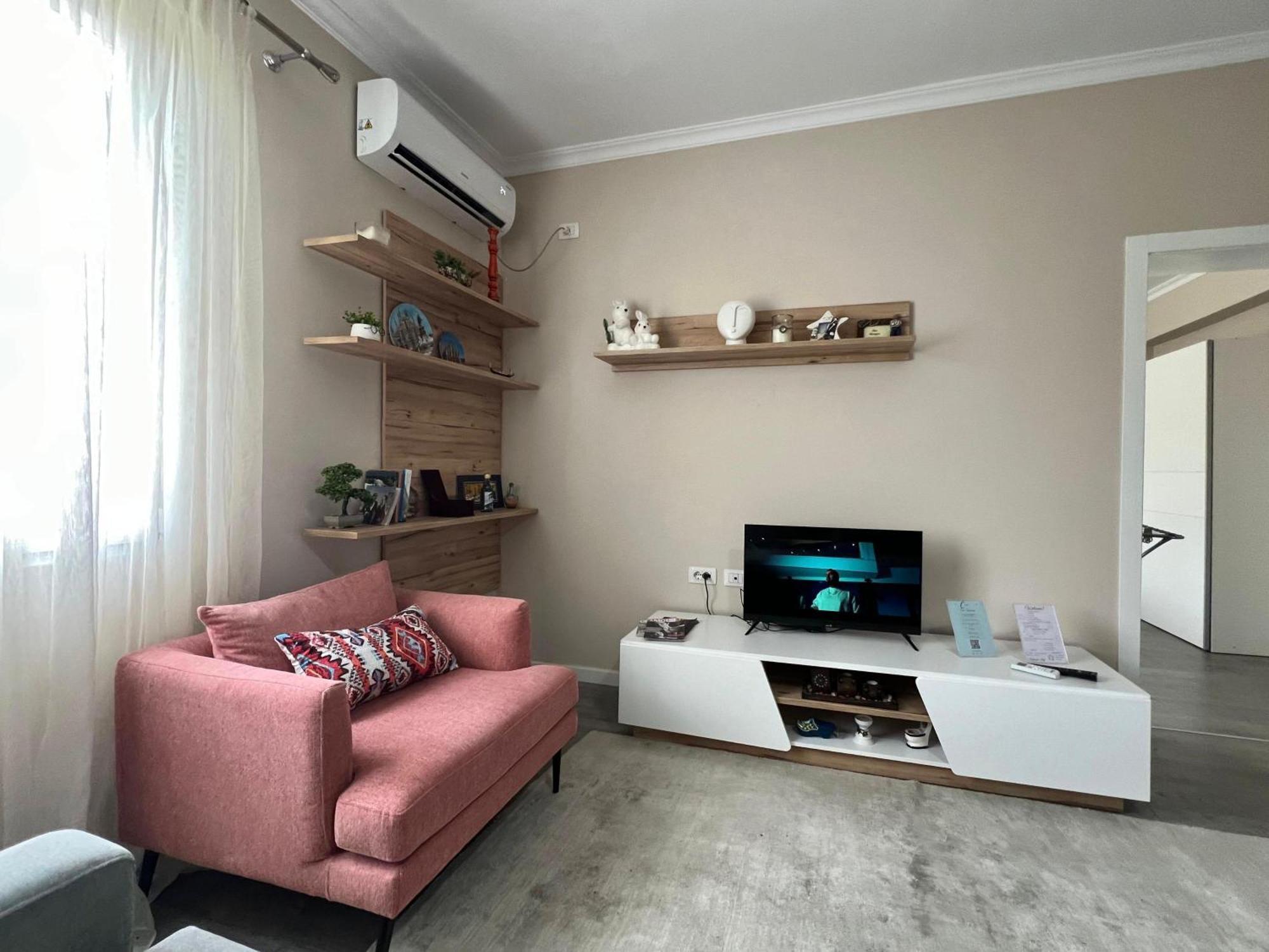 Cozy Flat Near Air Albania Stadium 1 地拉那 外观 照片