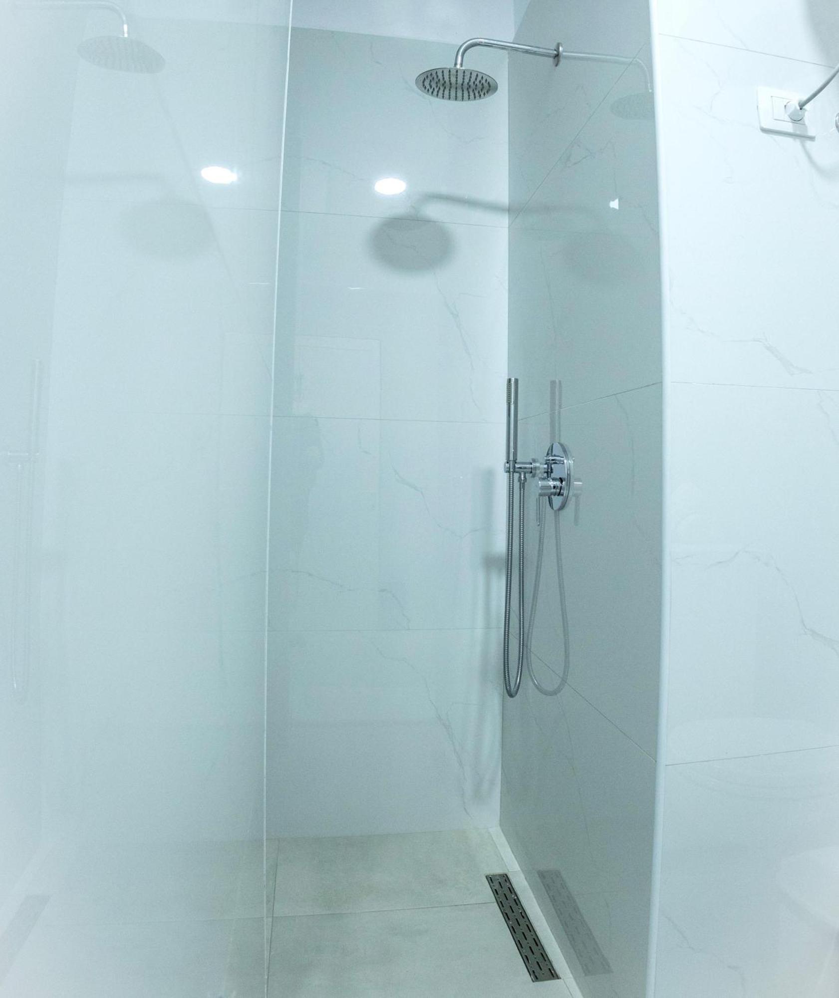 Cozy Flat Near Air Albania Stadium 1 地拉那 外观 照片